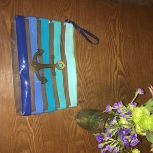 Large makeup/ travel bag